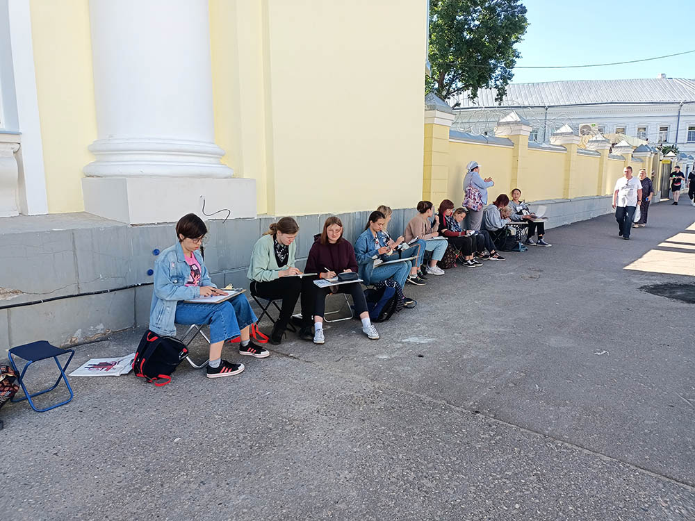 Художественная школа-студия на пленэрах в Костроме. Художественная школа-студия на пленэрах в Костроме.